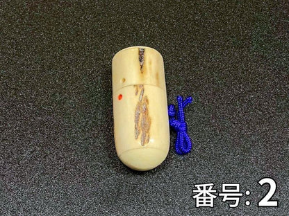 粉入れ 鹿角製 丸胴型